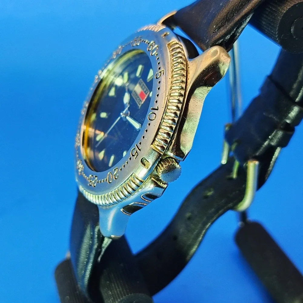 Vintage 2006 Tommy Hilfiger 1500 Professional 40mm Mens Quartz Watch Restored